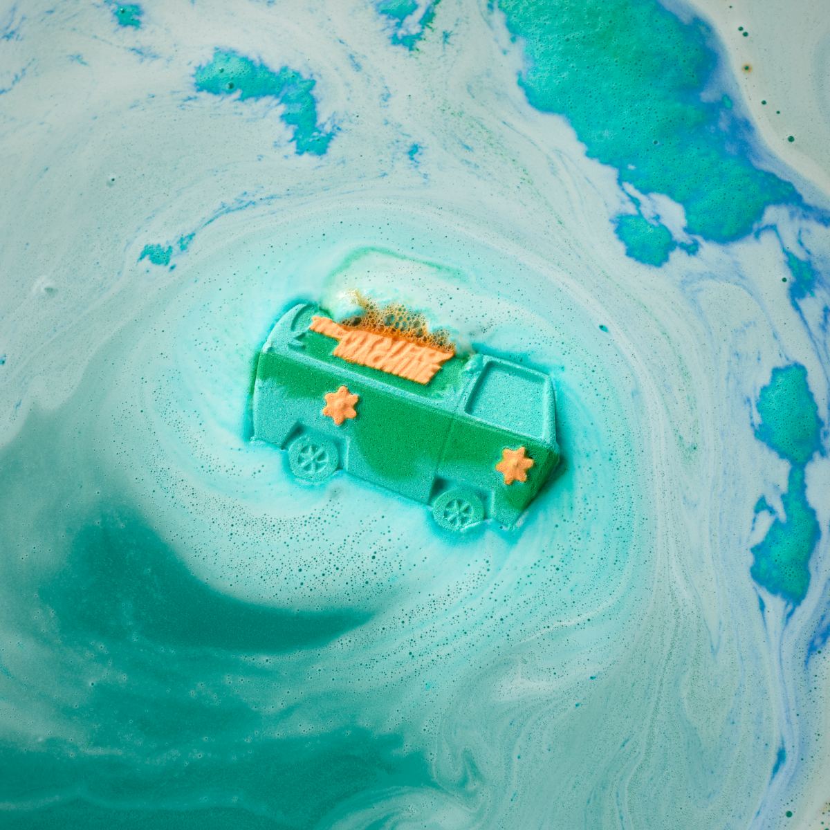 「饒舌機器」BewhY閃電回歸!善良嘻哈《休息區》道出年輕人的追夢心情 「饒舌機器」BewhY閃電回歸!善良嘻哈《休息區》道出年輕人的追夢心情