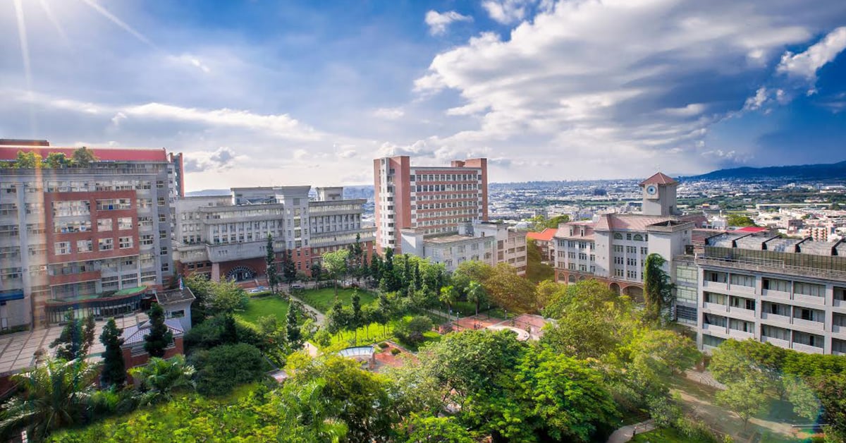 台中 台中曾拍過偶像劇的美麗校園 朝陽科技大學 愛玩妞在台中 愛玩妞 台中 朝陽科技大學 惡女阿楚 愛玩妞 妞新聞niusnews